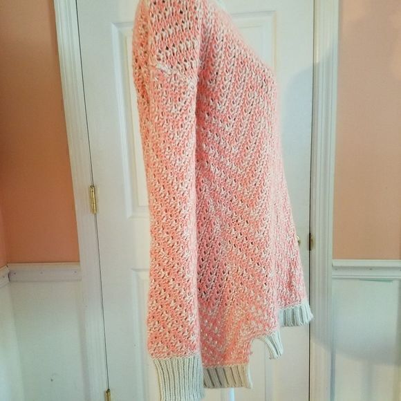 3 for $18 Aeropostale Salmon and Tan High Low Long Sweater M - Picture 2 of 5